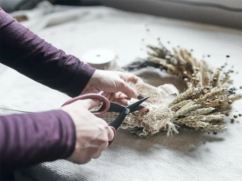 Wreath making for Xmas workshop